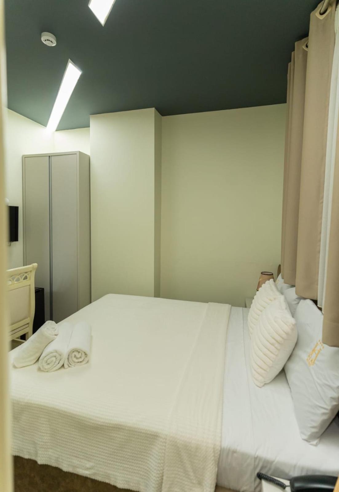 Alko Hotel Shkodër Buitenkant foto